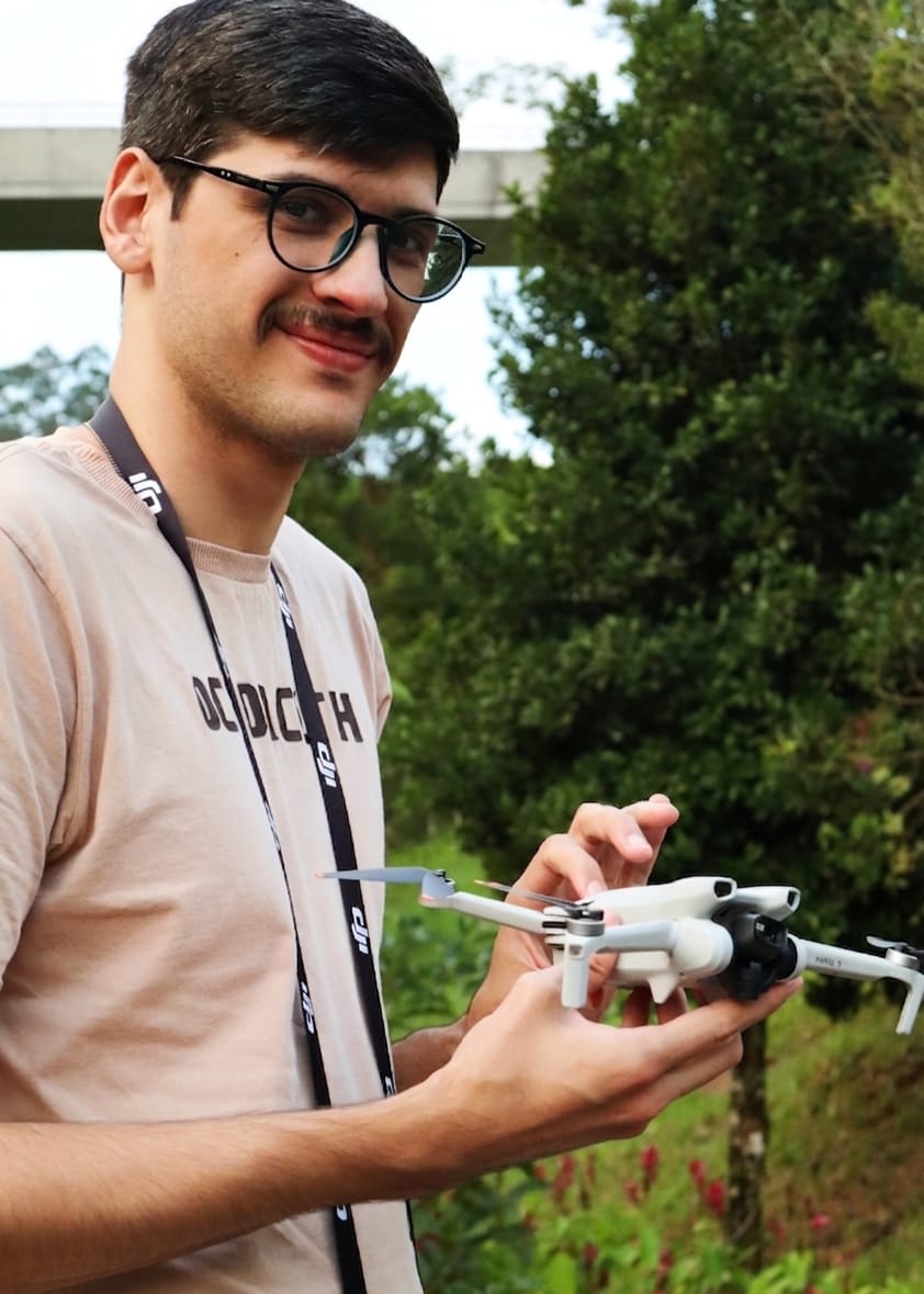 Mateus com o drone 2